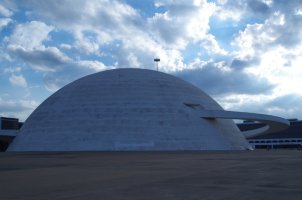 Musée National construit par Oscar Niemeyer